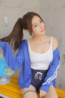 国产清纯女学生被c